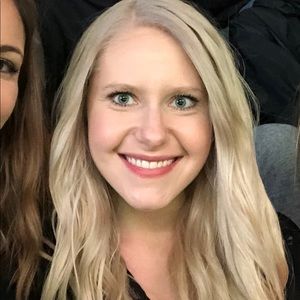 Meet your Posher, Gina